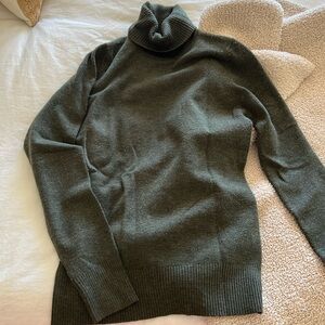 French connection turtle neck